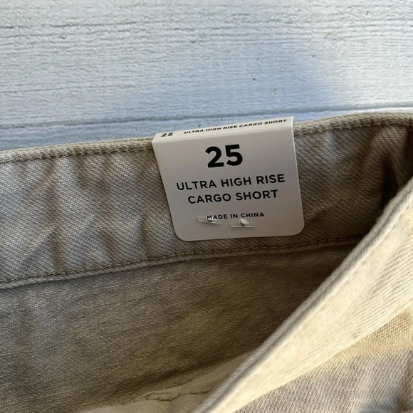 NWT Pacsun Light Gray Ultra High Rise Cargo Short 25 - Picture 6 of 11